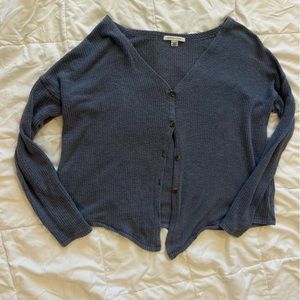 American eagle sweater shirt